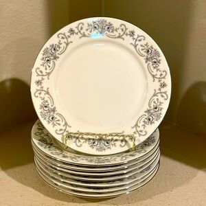 Vintage-Johann Haviland Bavaria Rhineland Plate Bundle 8-7.75"  Salad Plates.